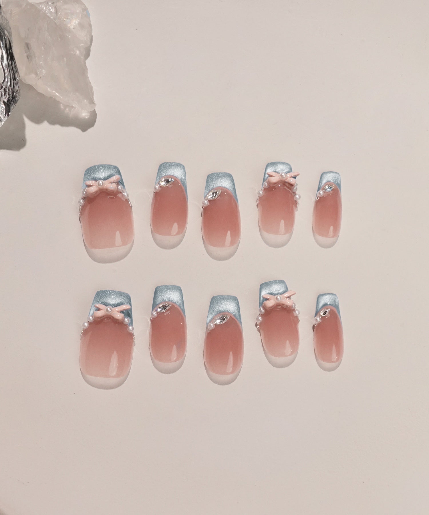 【COMING SOON】3D水光ネイルピンクリボンブルーマグネットフレンチバレリーナネイルチップ