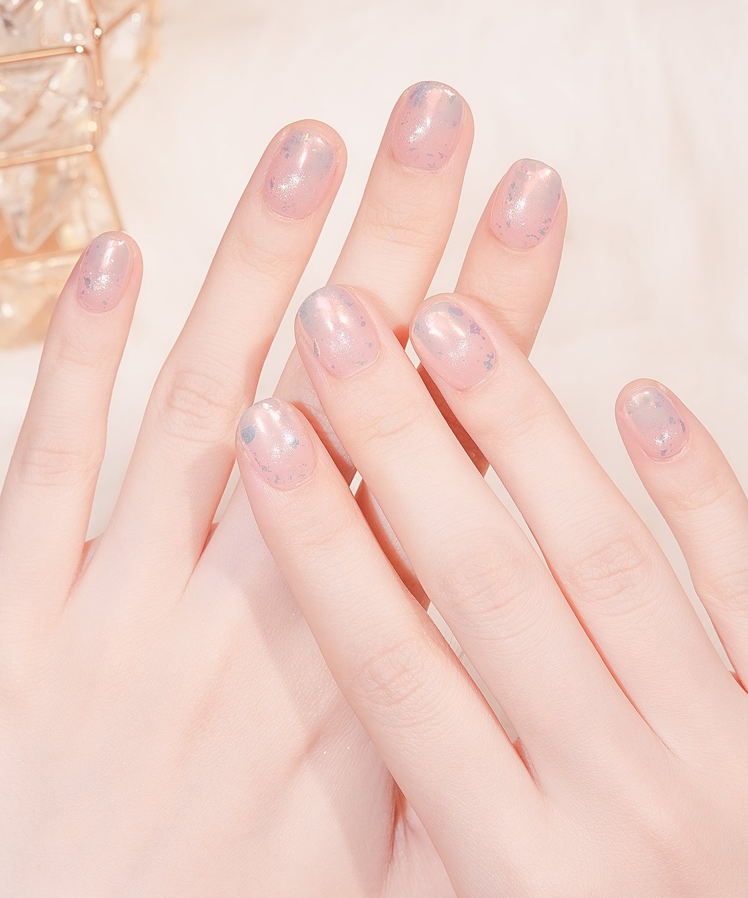 【SOLD OUT】水光ネイルコーラルピンクシンプルマグネットホロショートラウンドネイルチップ