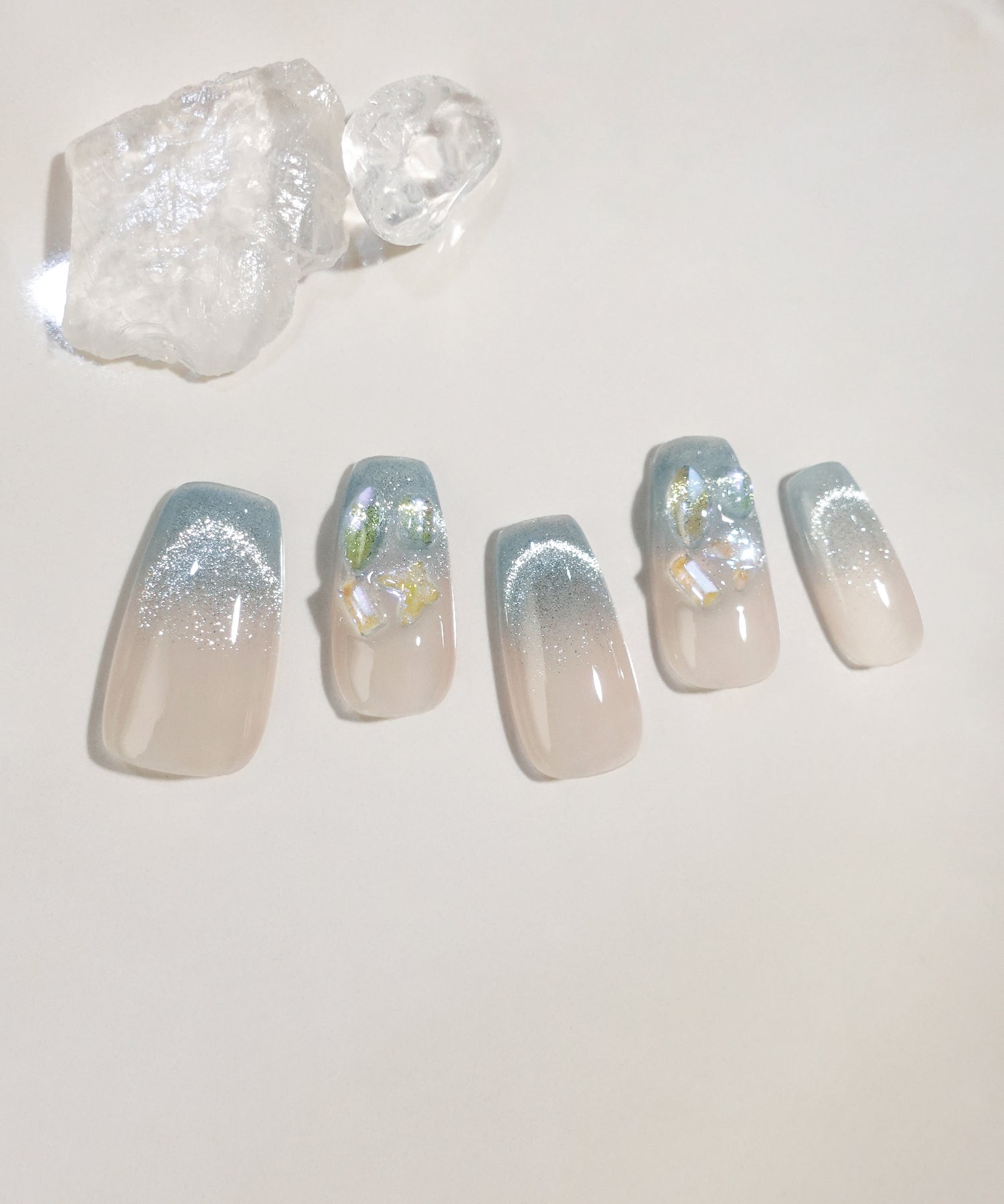 一部当日発送】水光ネイルピンクブルーグラデーションクリアストーン