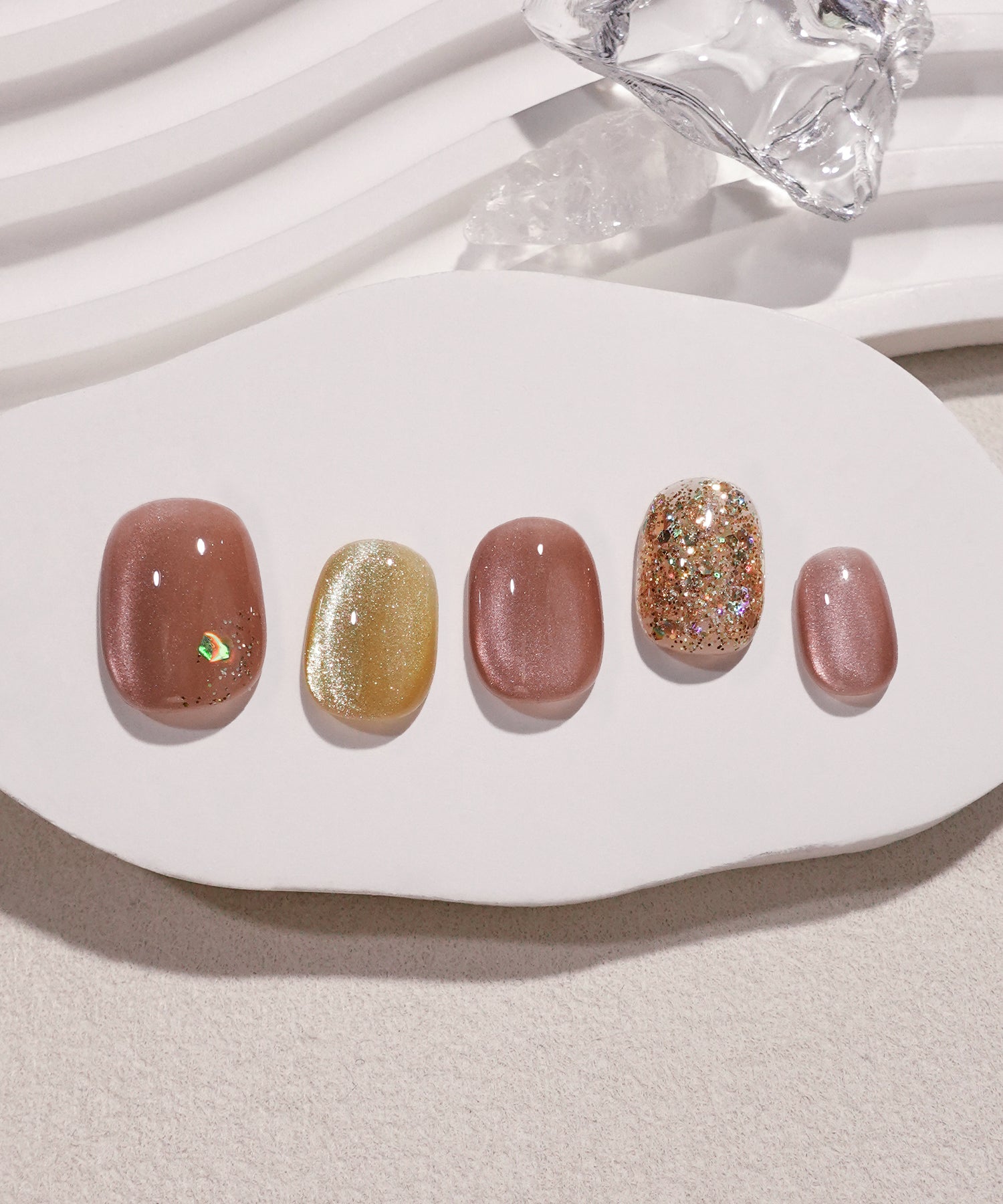 【当日発送】水光ネイルピンクゴールドマグネットグリッターホログラムショートラウンドネイルチップ