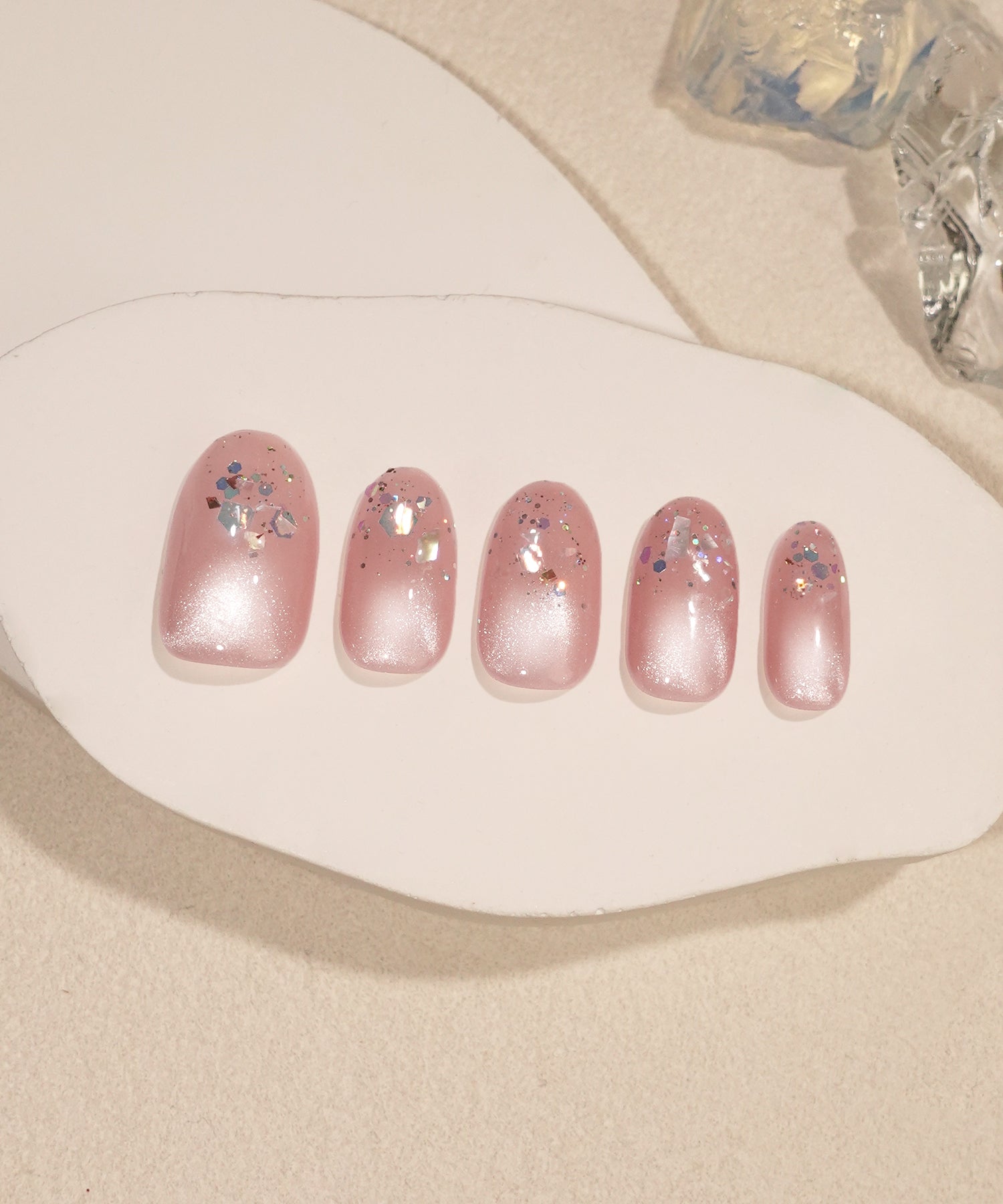 【COMING SOON】水光ネイルシアーピンクマグネットオーロラホログラムシェルオーバルネイルチップ