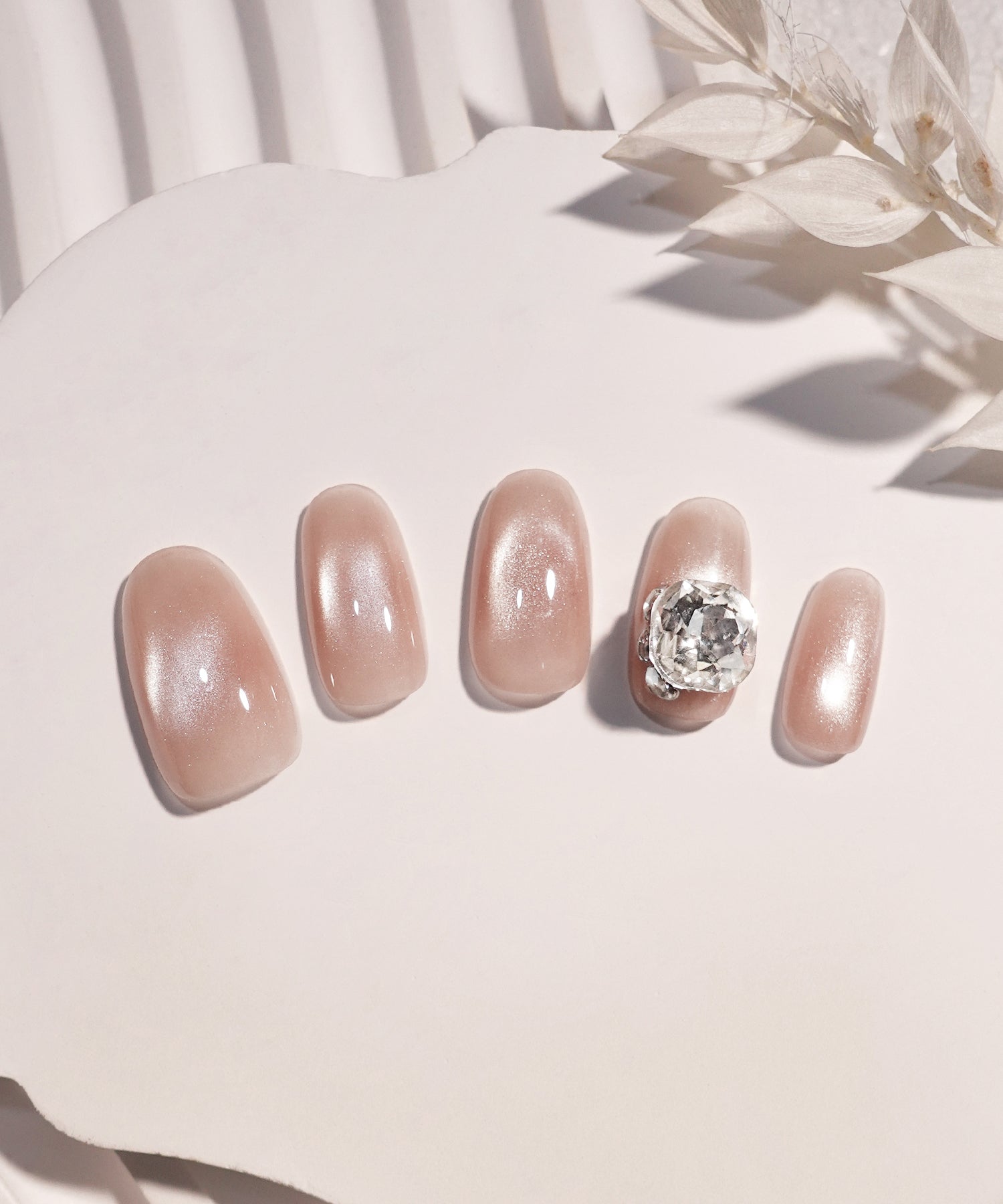 【当日発送】水光ネイルピンクマグネットワンカラービジューオーバルネイルチップ