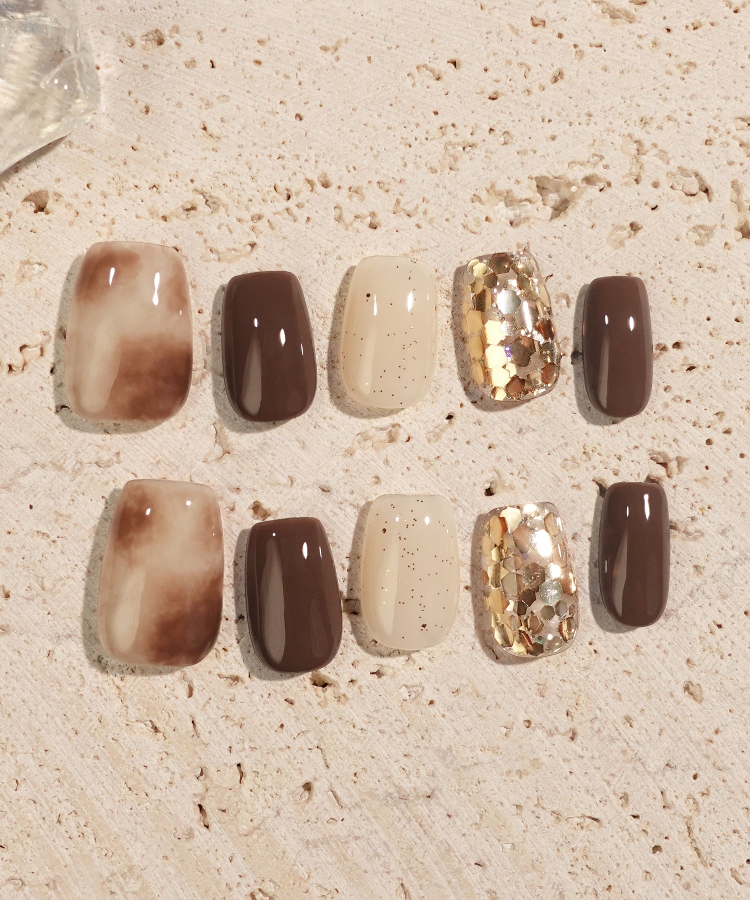 予約販売】水光ネイルブラウンニュアンスゴールドホログラムショート