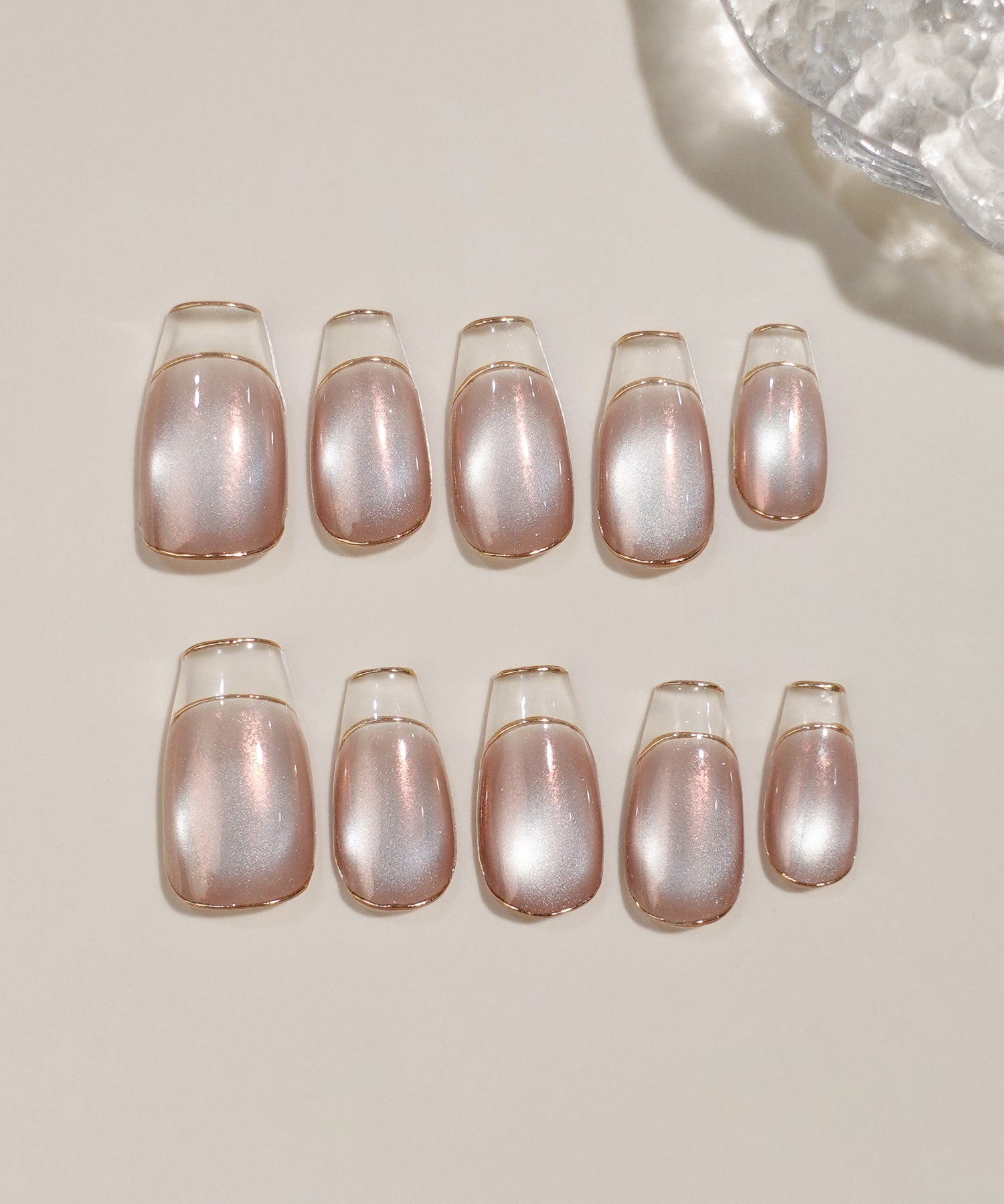 水光ネイルピンクマグネットゴールドミラーラインクリアフレンチバレリーナネイルチップ