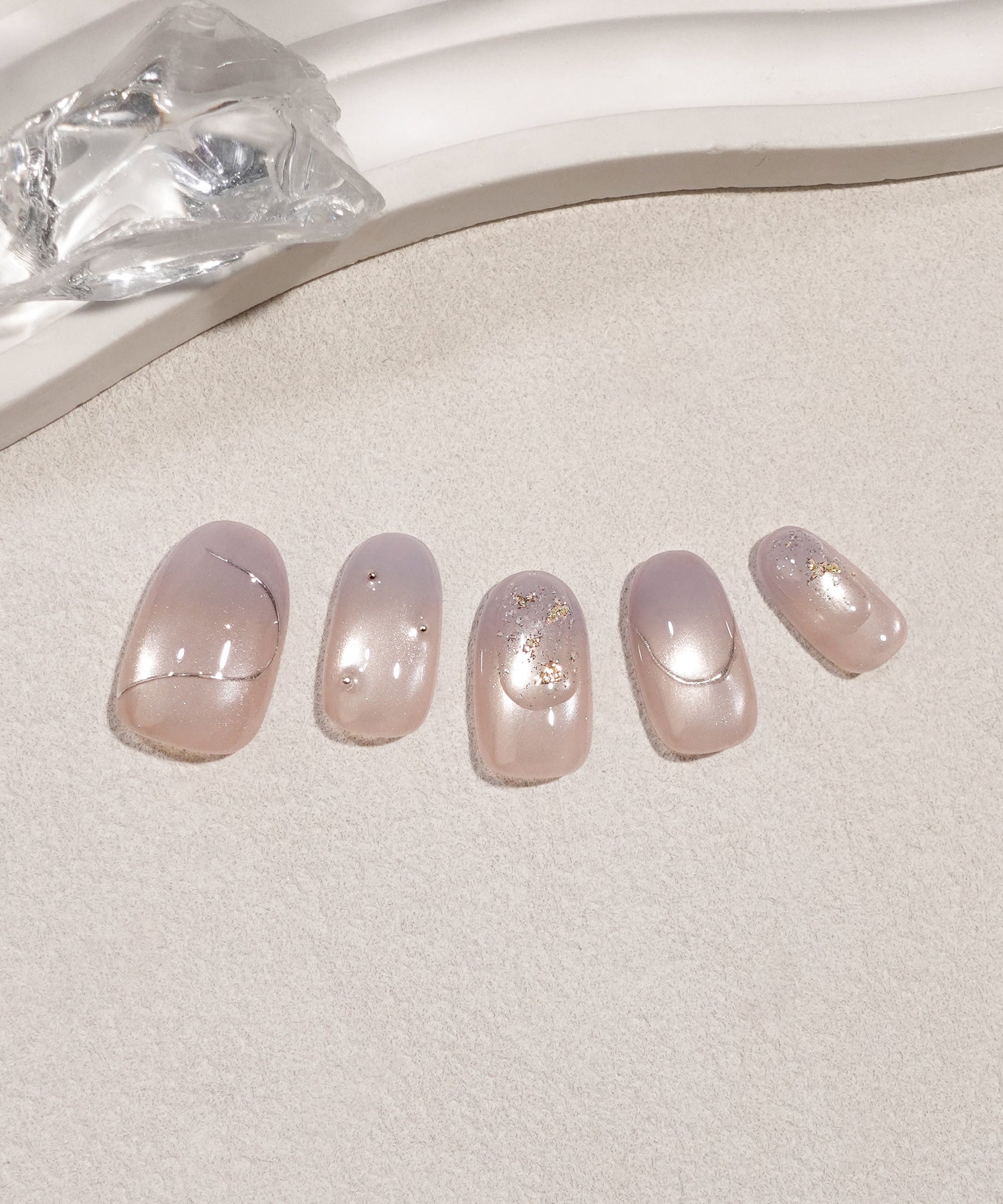 水光ネイルパープルピンクグラデーションマグネットシルバーミラーラインオーバルネイルチップ