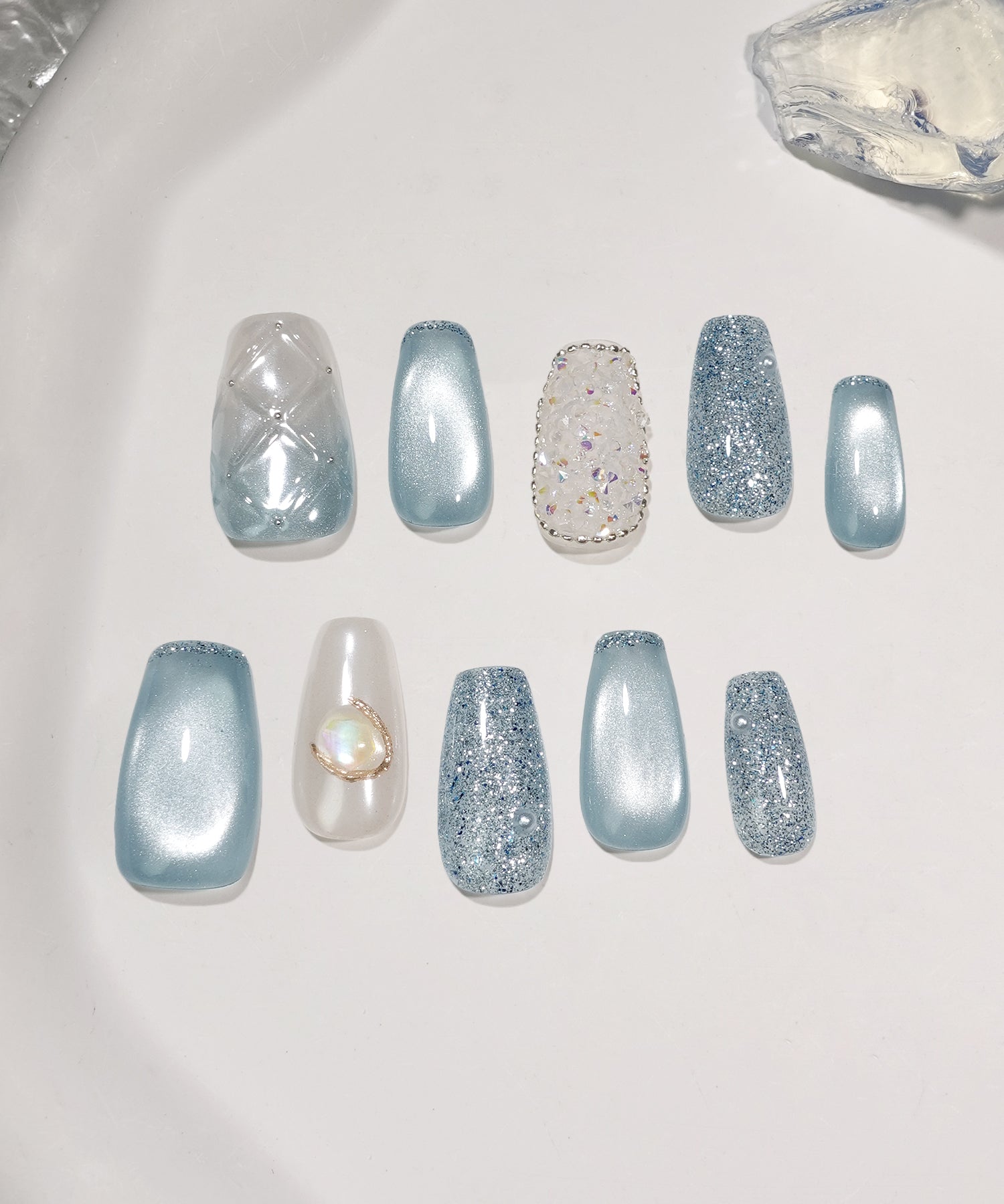 【COMING SOON】水光ネイルブルーマグネットキルティングピクシーラメバレリーナネイルチップ