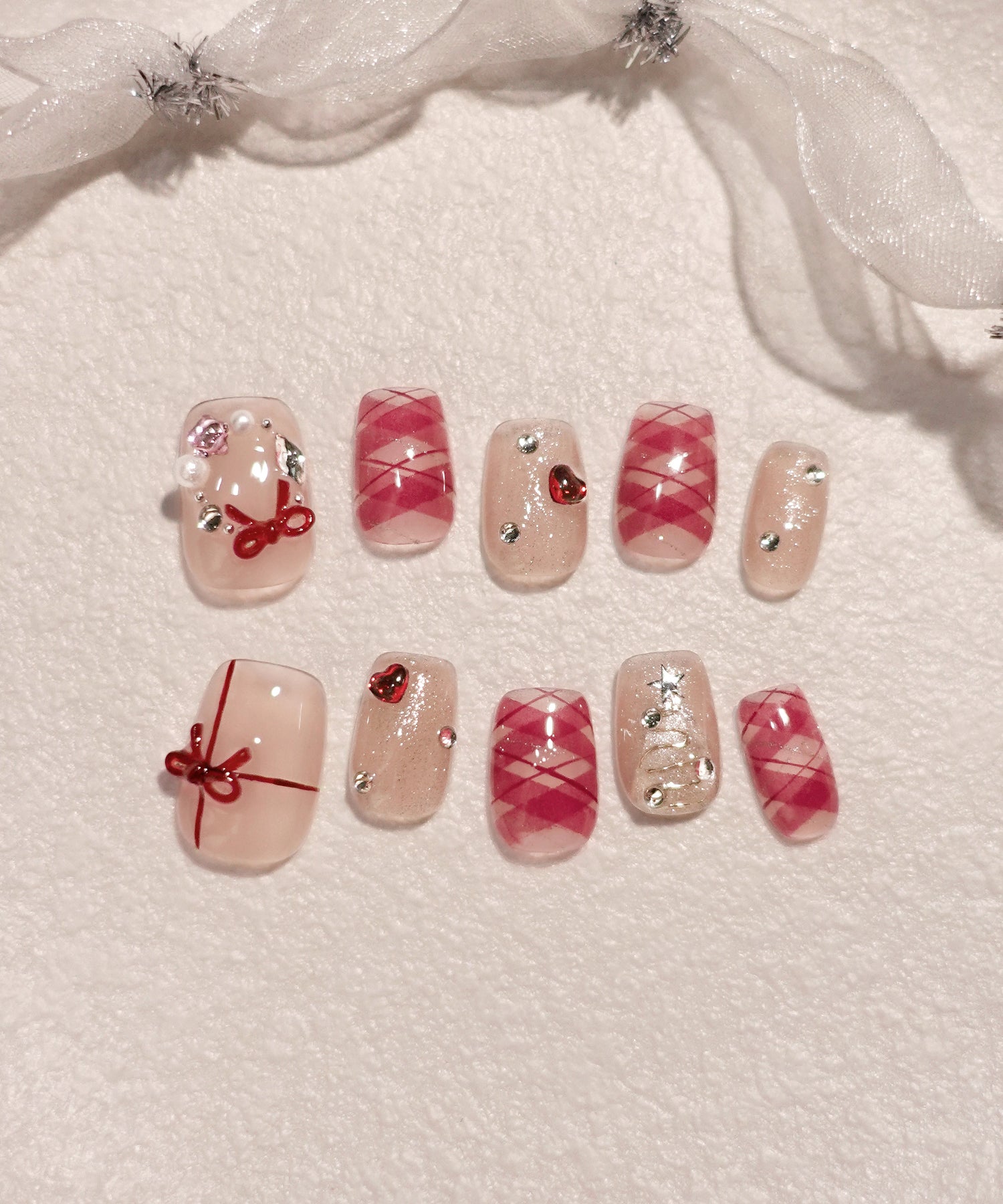 COMING SOON】水光ネイルレッドチェックリボンハートストーン