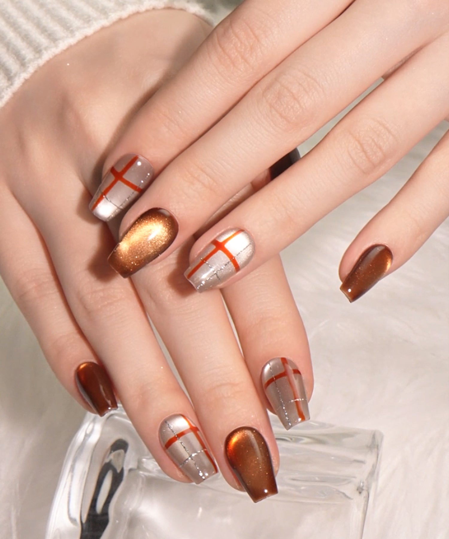 当日発送】水光ネイルブラウンマグネットチェックアートネイルチップ