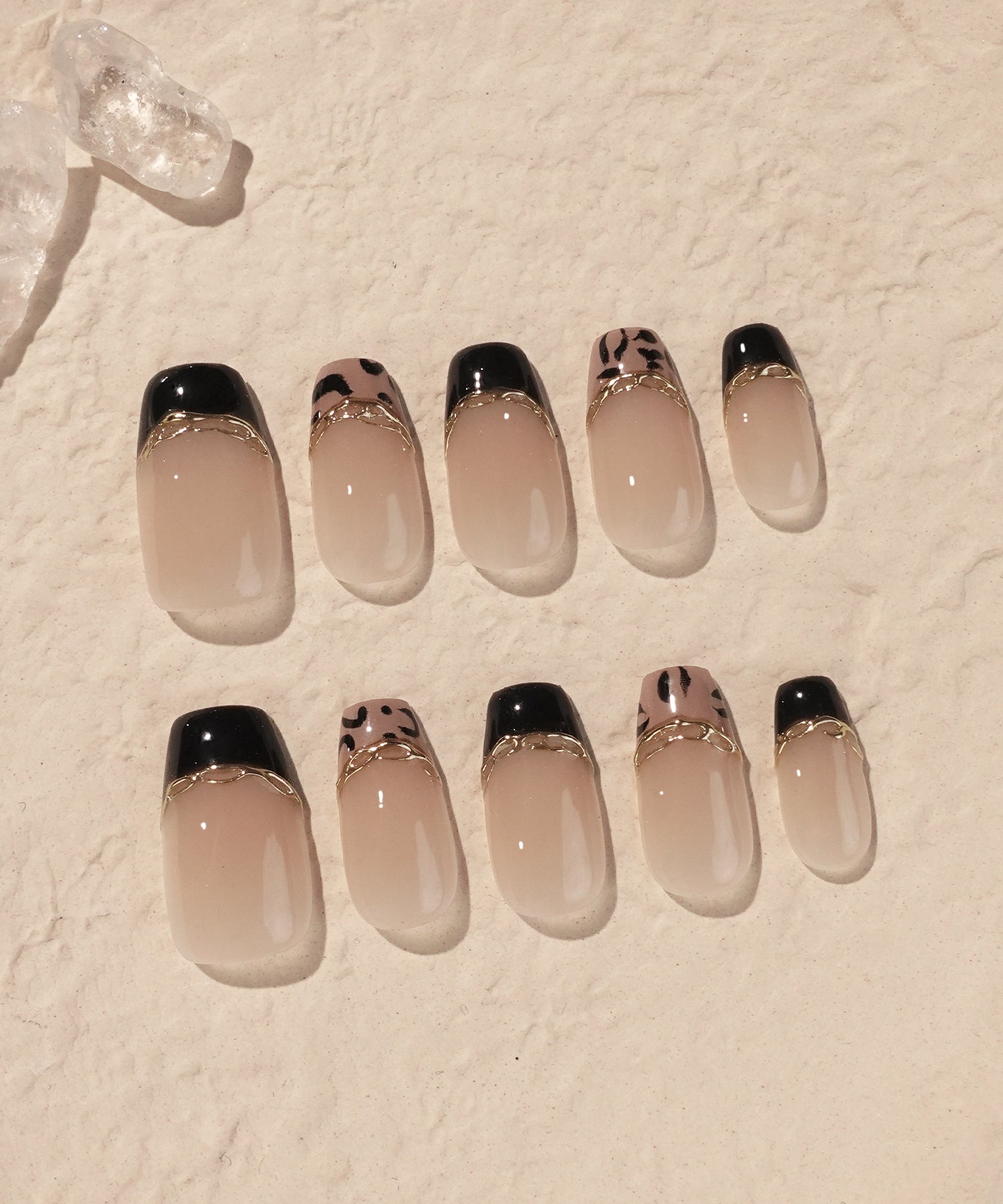 当日発送】水光ネイルベージュブラックフレンチレオパードミラーライン