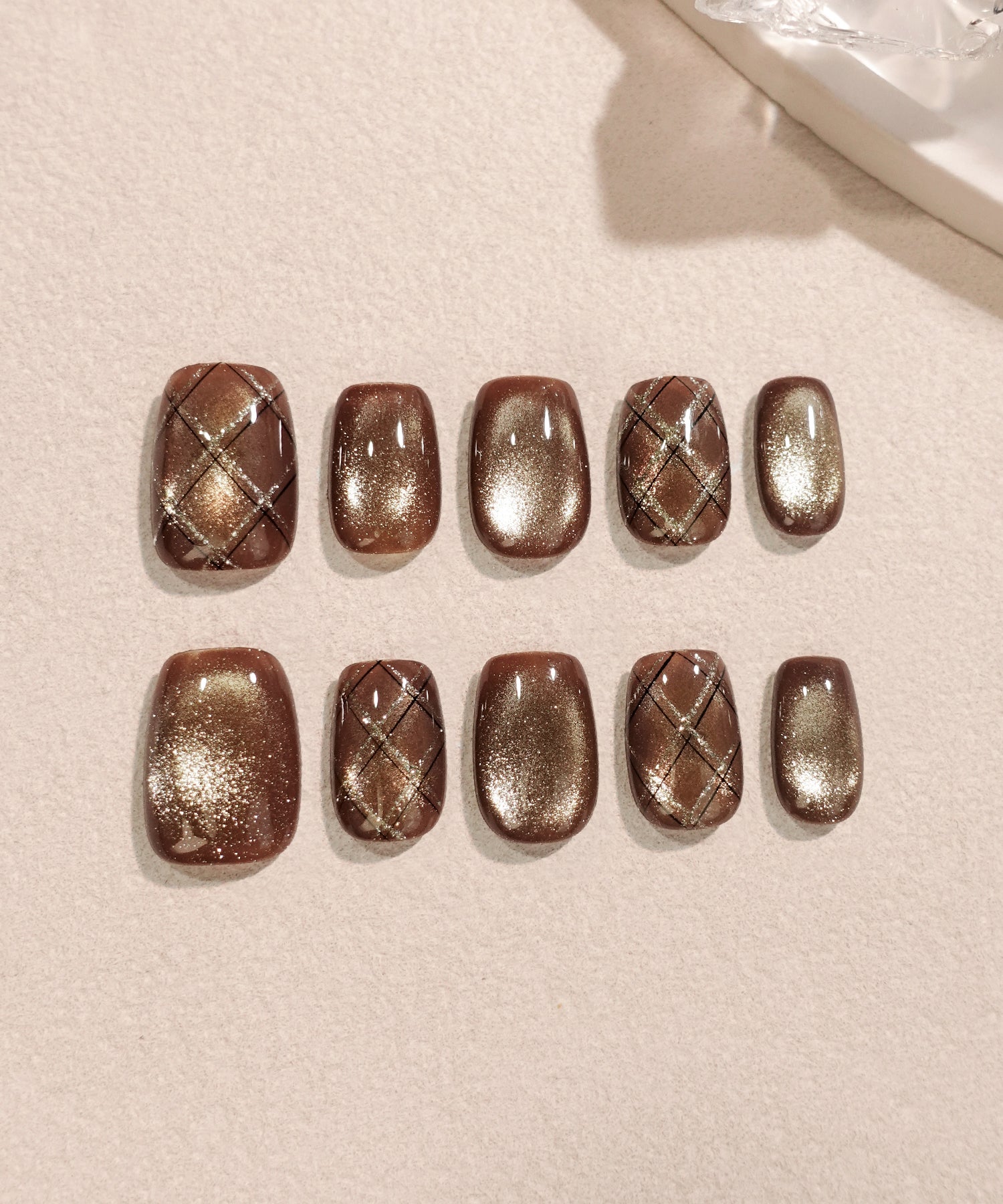 【当日発送】水光ネイルブラウンマグネットアーガイルショートスクエアネイルチップ