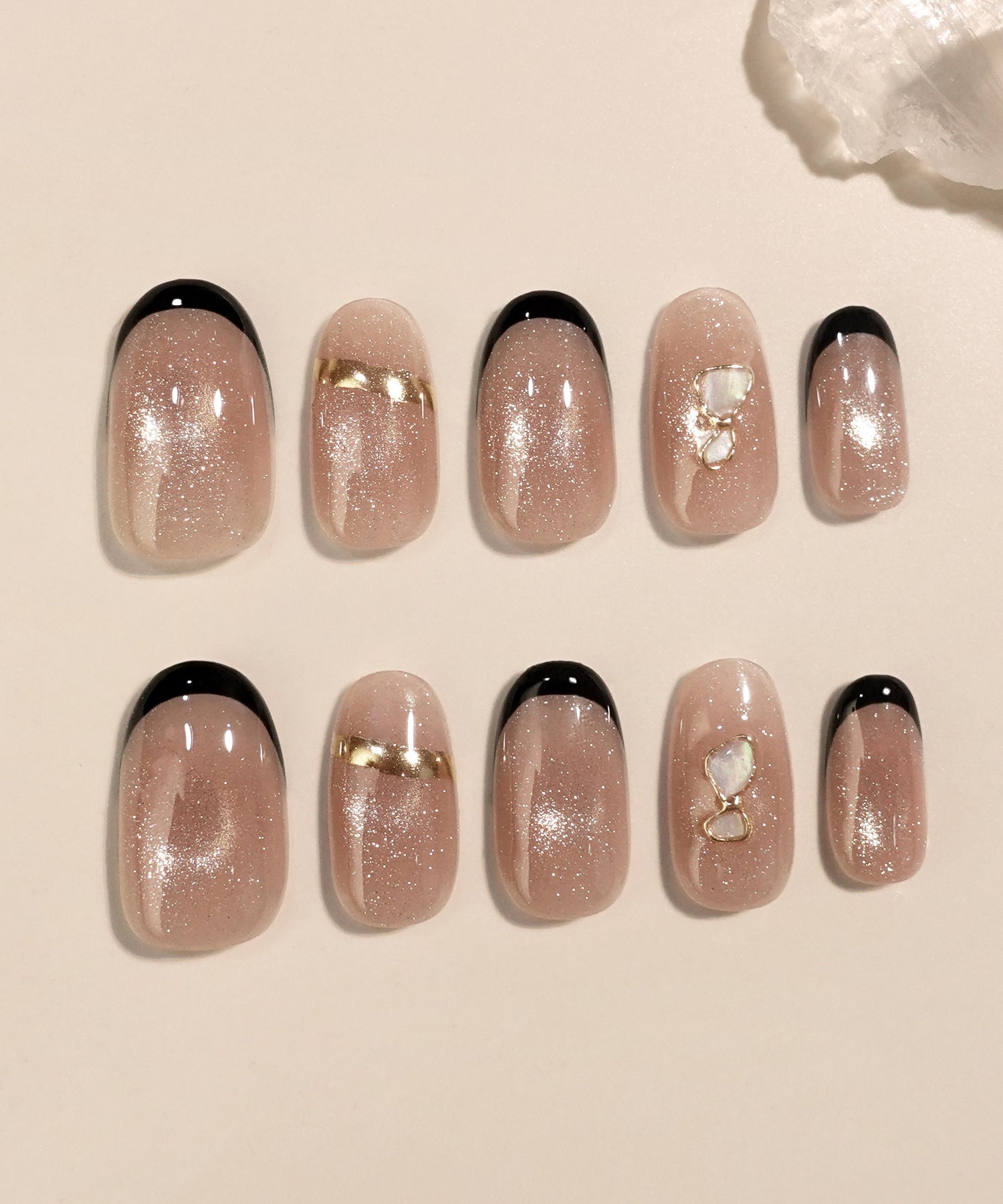 【COMING SOON】水光ネイルピンクマグネットブラックフレンチゴールドミラーオーバルネイルチップ