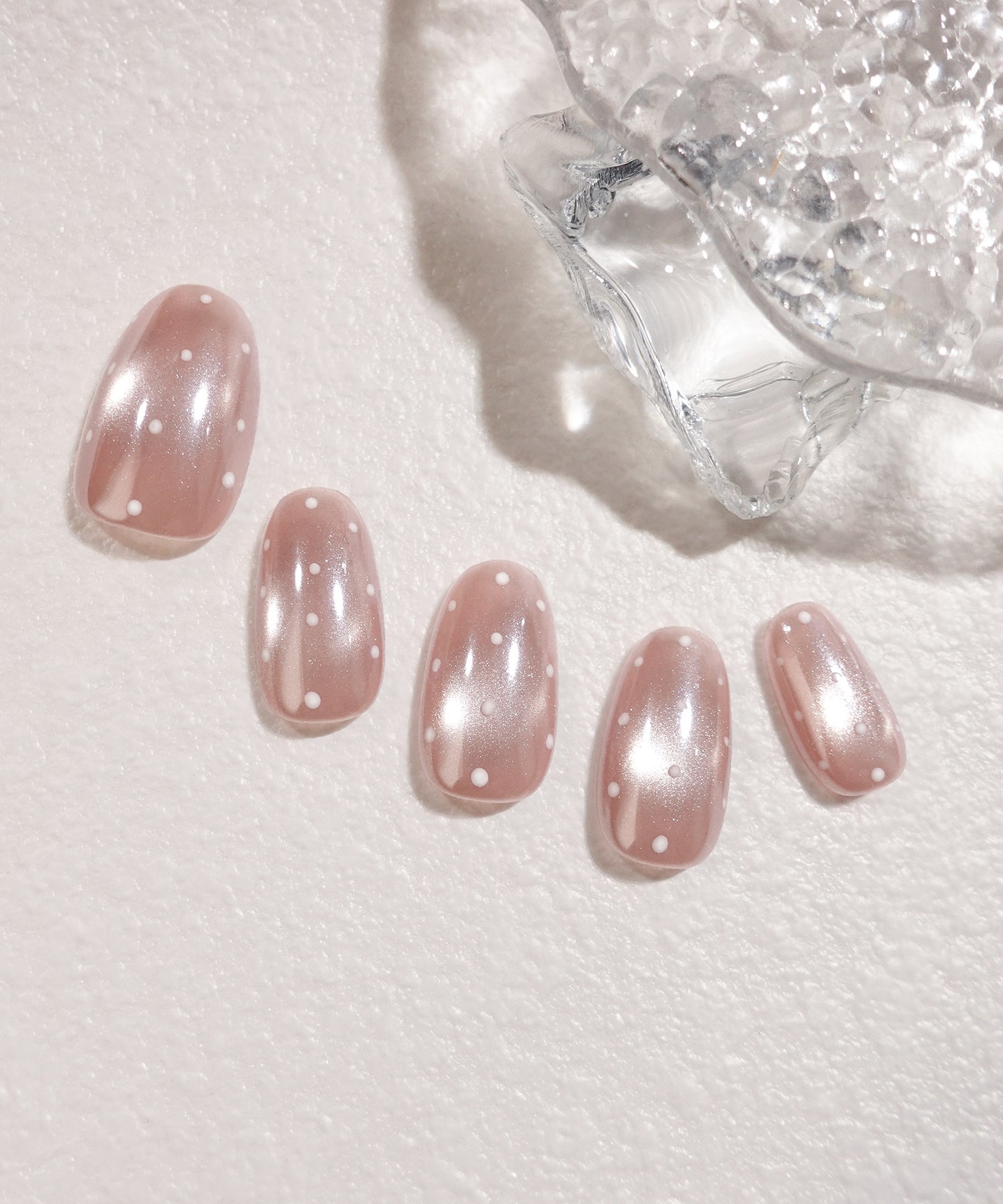 【当日発送】水光ネイルピンクマグネットドットデザインミラーオーバルネイルチップ