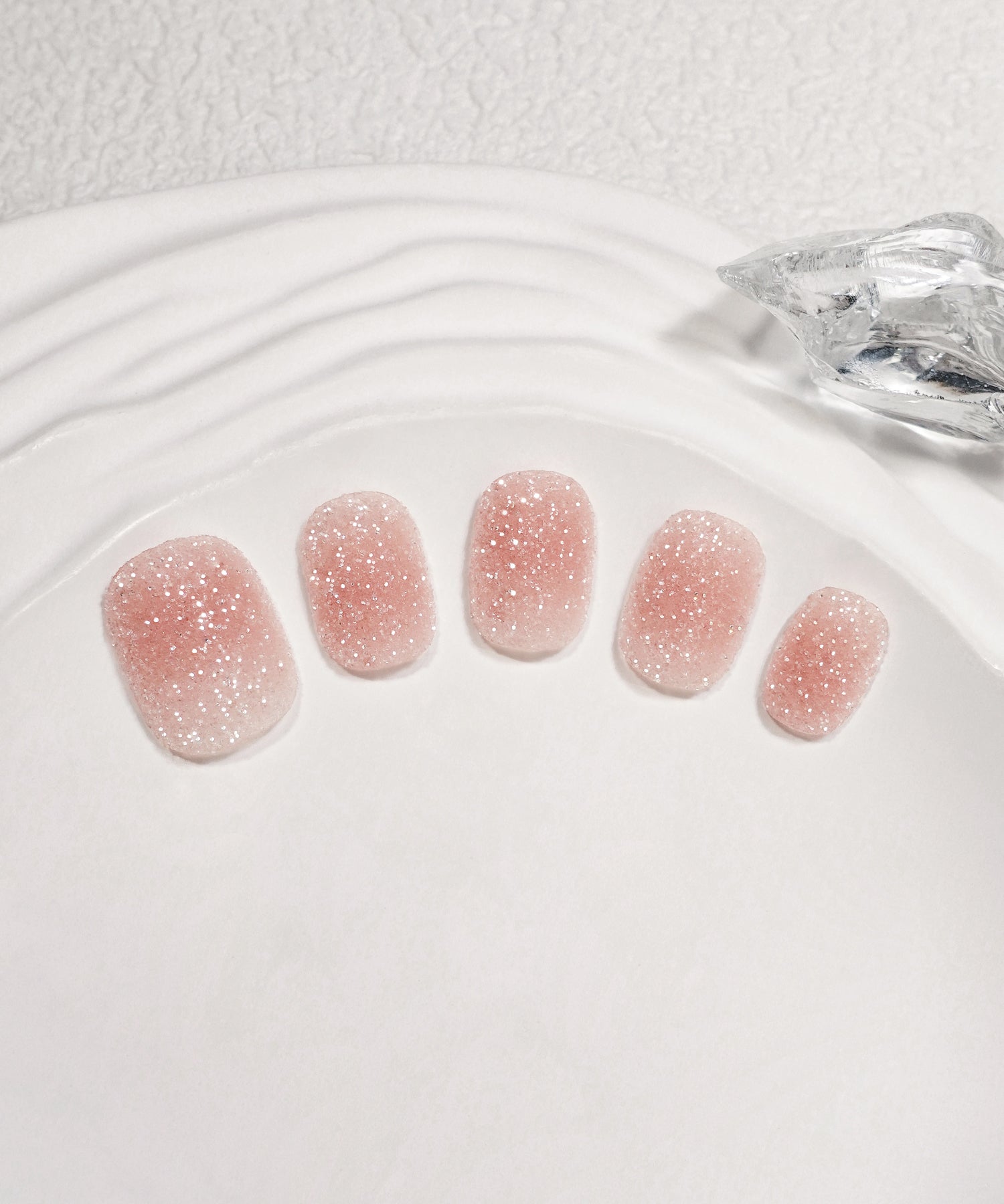 【当日発送】水光ネイルピンクチークシュガーラメショートラウンドネイルチップ