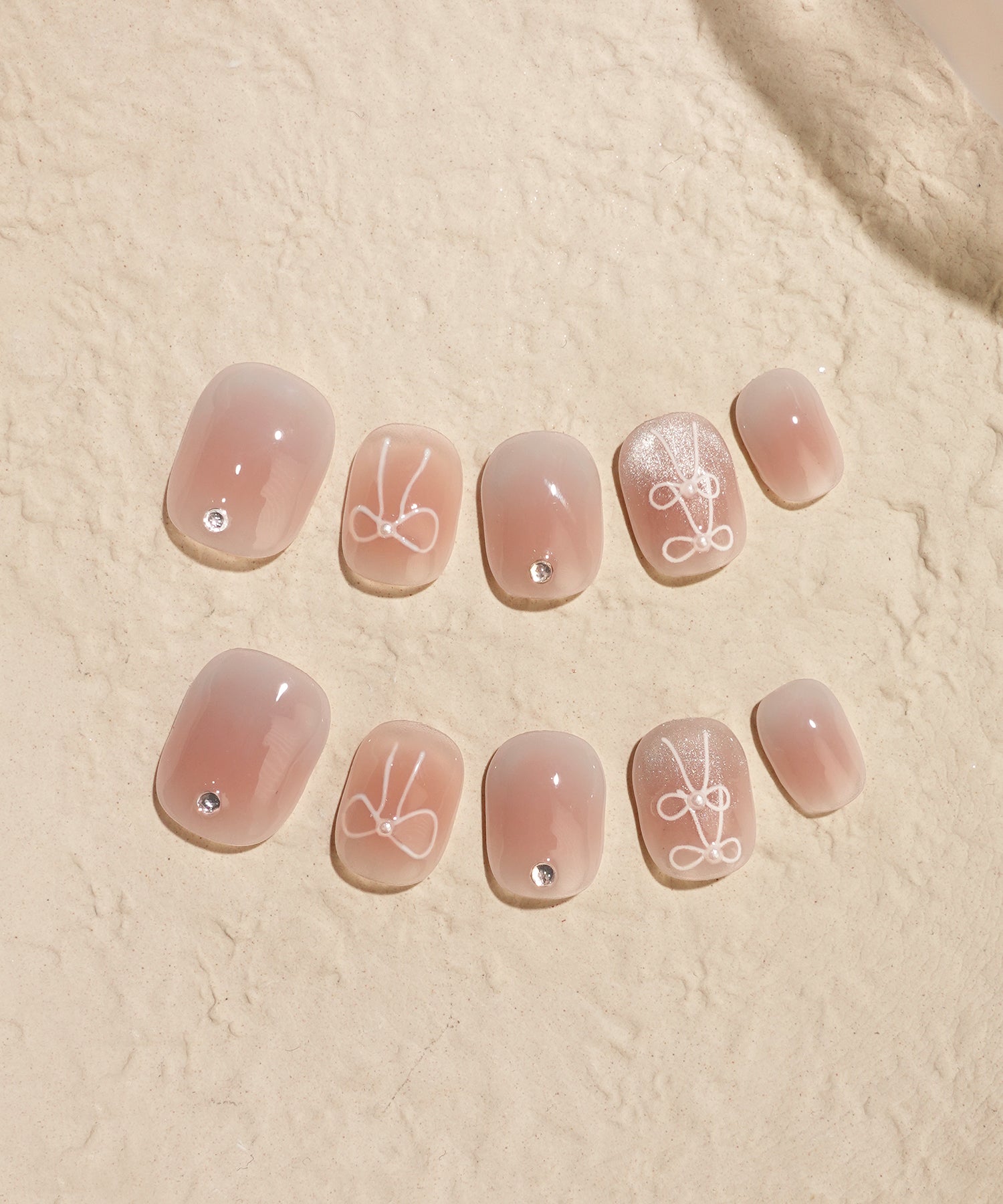 COMING SOON】水光ネイルピンクチークリボンアートシルバーストーン