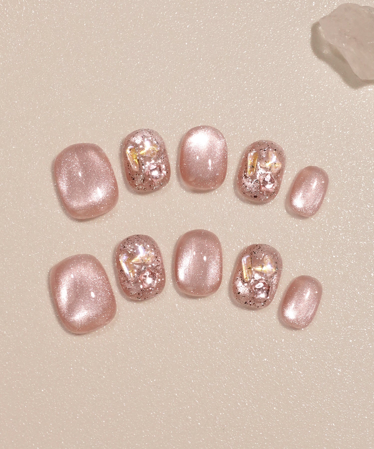 当日発送】水光ネイルピンクマグネットオーロラストーンラメショート