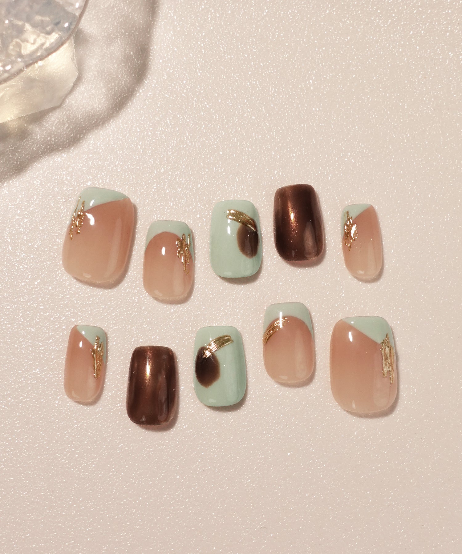 【COMING SOON】水光ネイルミントベージュニュアンスゴールドミラーアートスクエアネイルチップ