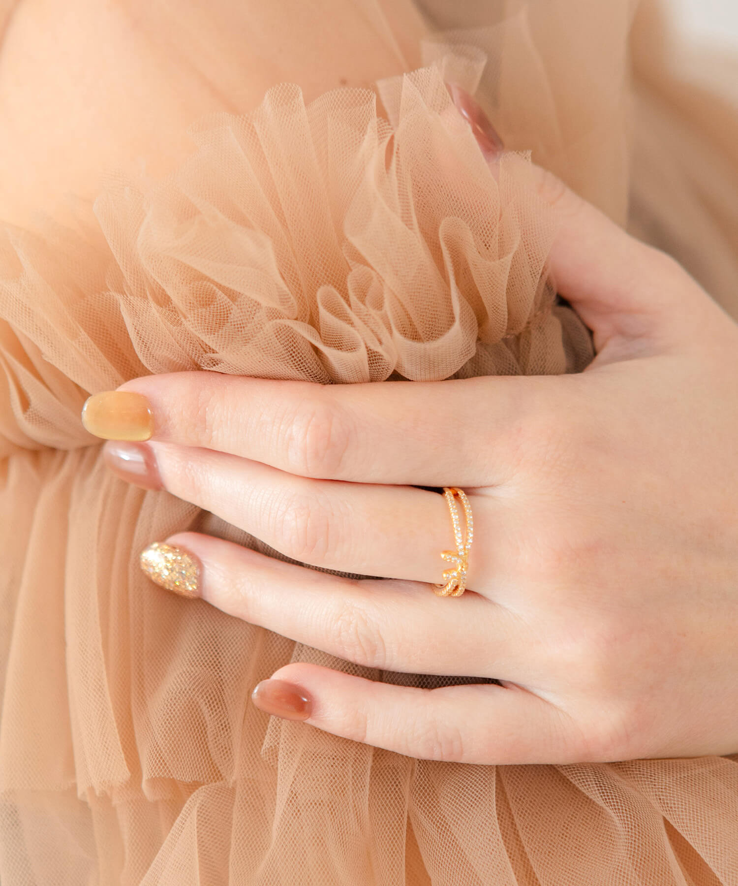 【予約販売】水光ネイルピンクゴールドマグネットグリッターホログラムショートラウンドネイルチップ