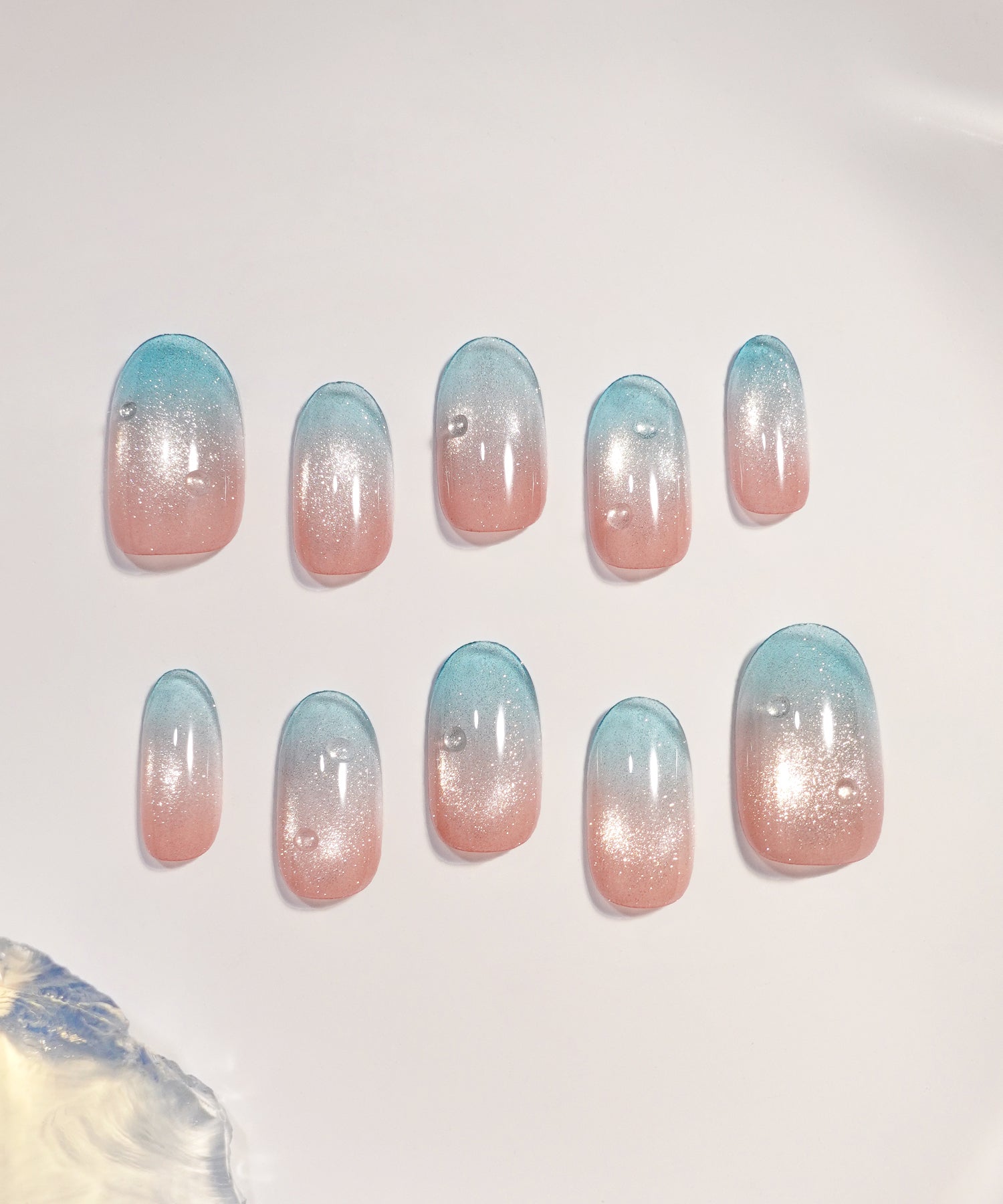 【当日発送】水光ネイルピンクマグネットブルーグラデーションウォータードロップオーバルネイルチップ