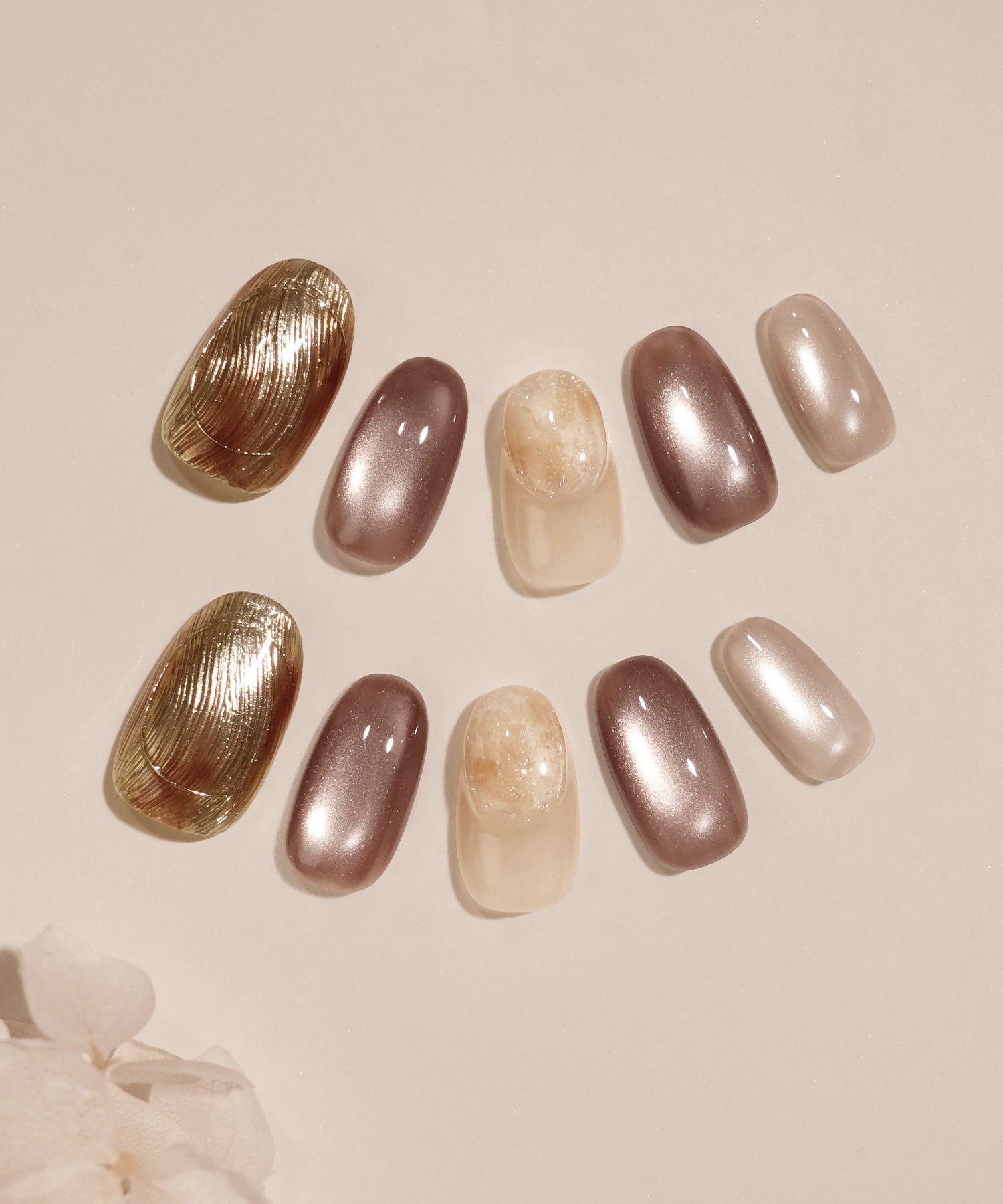 【COMING SOON】水光ネイルグレージュブラウンニュアンスゴールドミラークリアアートオーバルネイルチップ