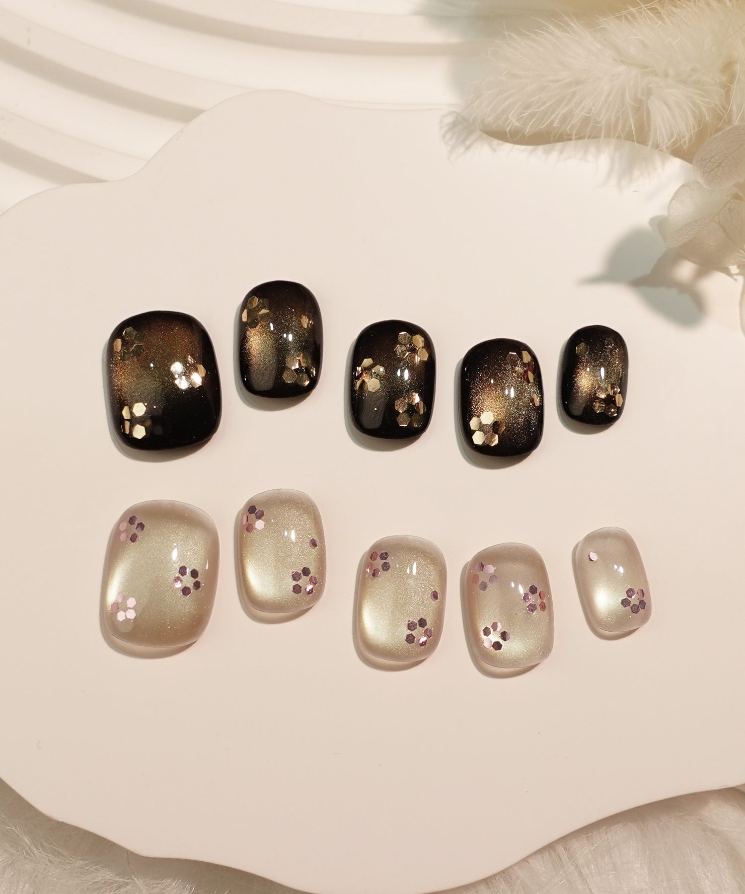 COMING SOON】水光ネイルブラックゴールドマグネットフラワーライク