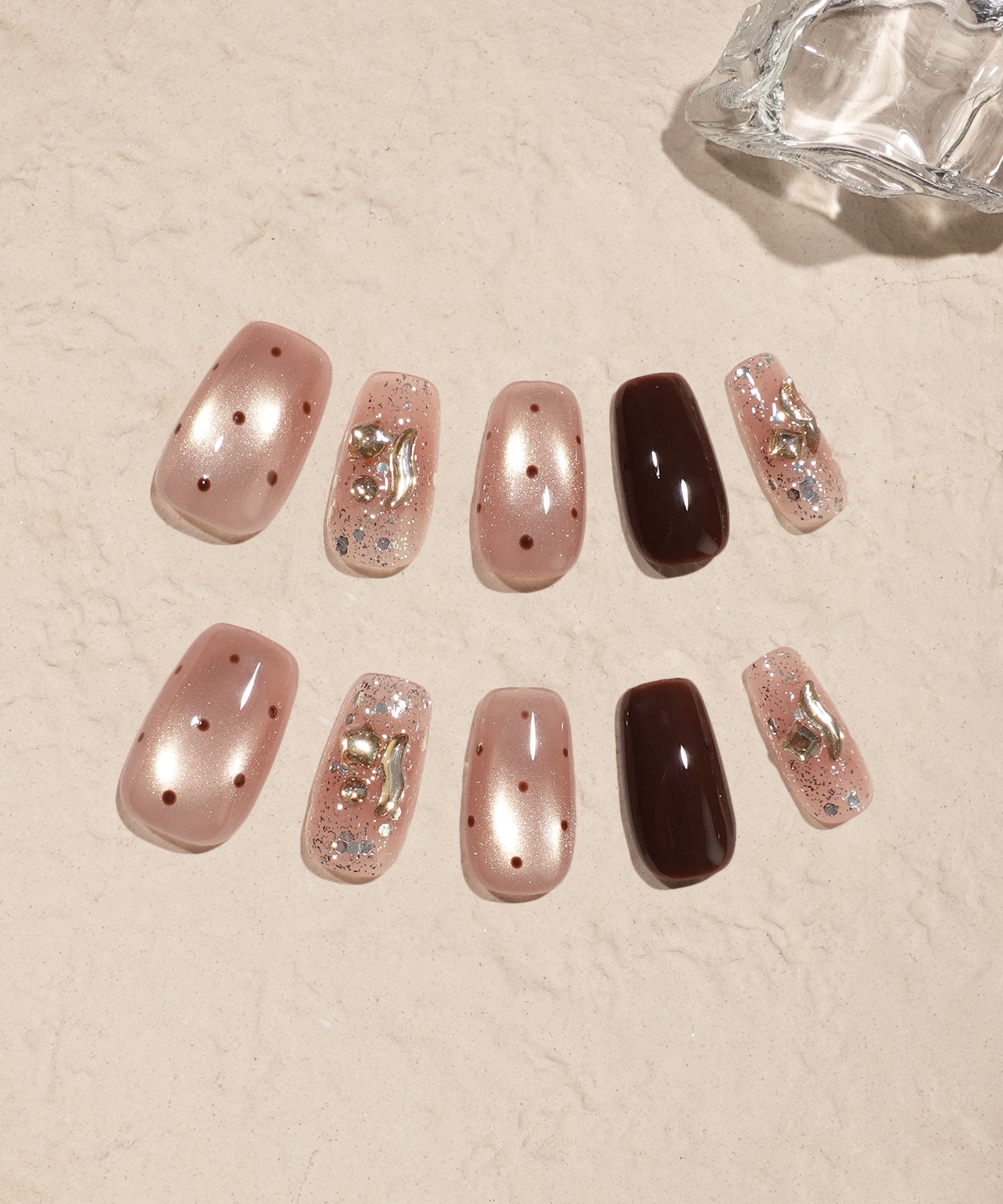 【当日発送】水光ネイルピンクマグネットブラウンストーンホログラムドットスクエアネイルチップ