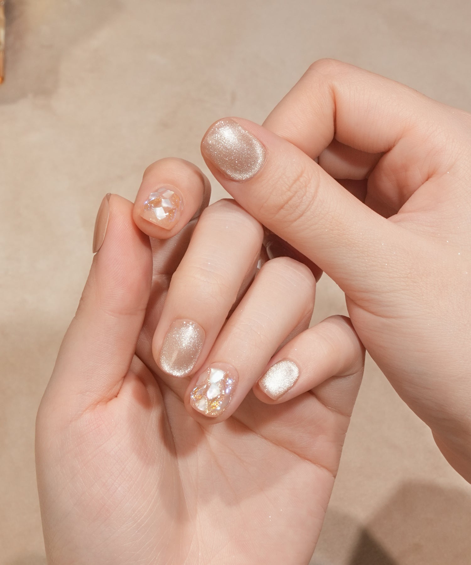 水光ネイルピンクマグネットオーロラシェルショートスクエアネイルチップ