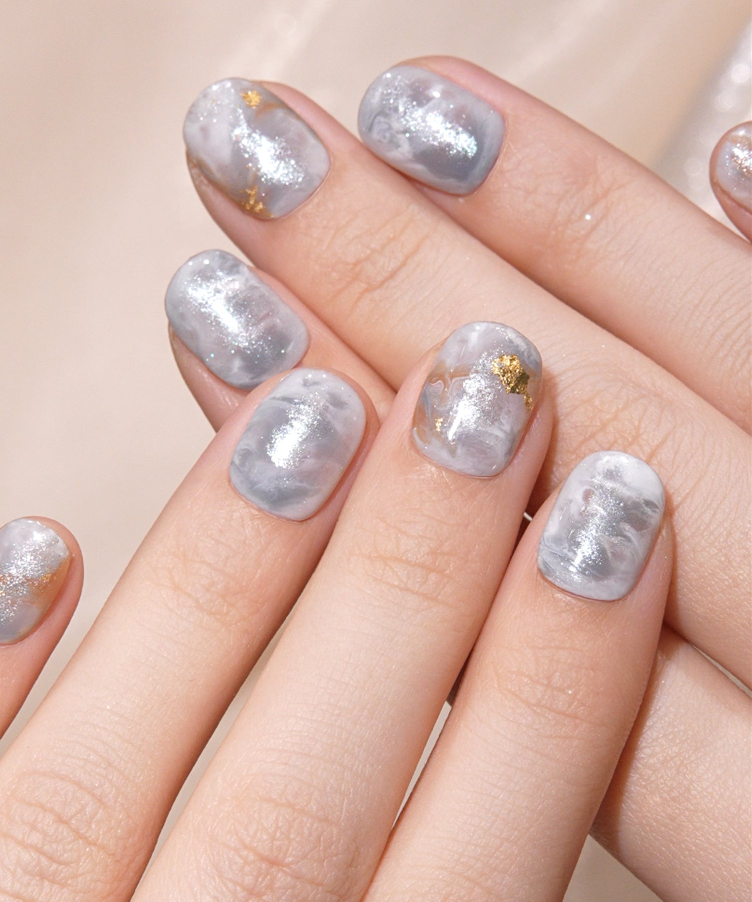 当日発送】水光ネイルブルーニュアンスゴールドホイルラメショート