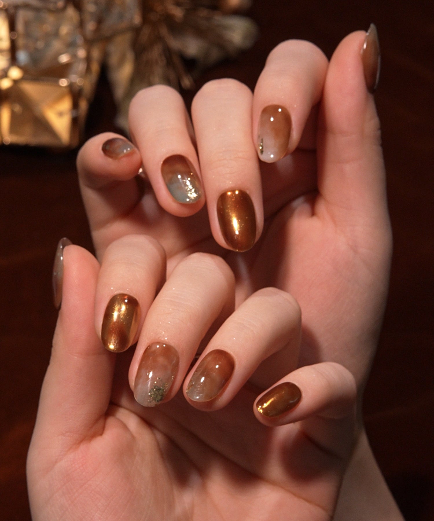 【当日発送】水光ネイルブラウンニュアンスマーブルホイルオーバルネイルチップ