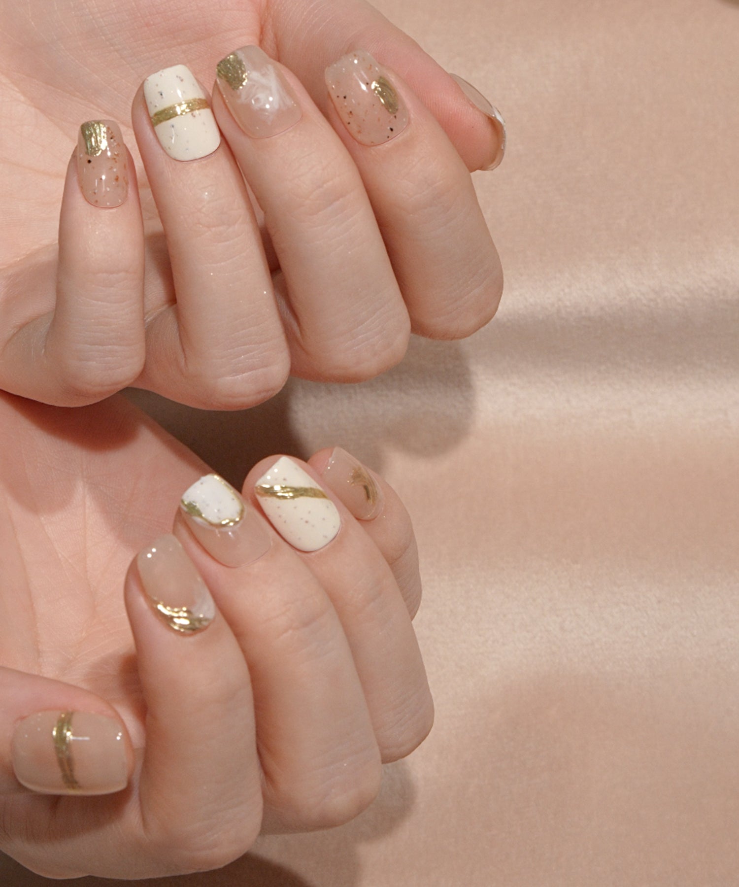 COMING SOON】水光ネイルミルキーベージュニュアンスゴールドミラー