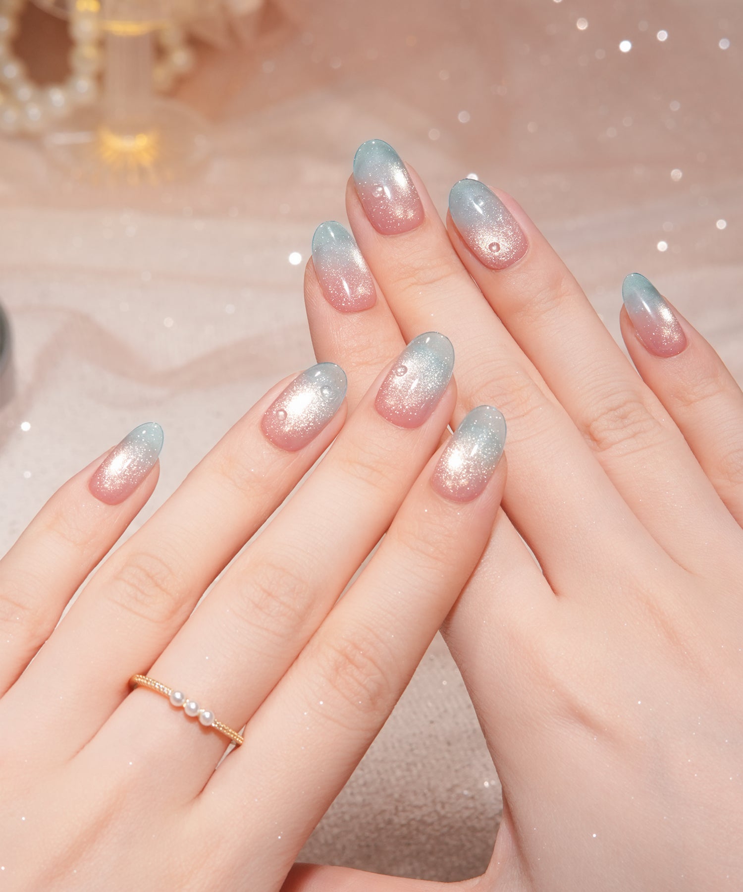 【当日発送】水光ネイルピンクマグネットブルーグラデーションウォータードロップオーバルネイルチップ