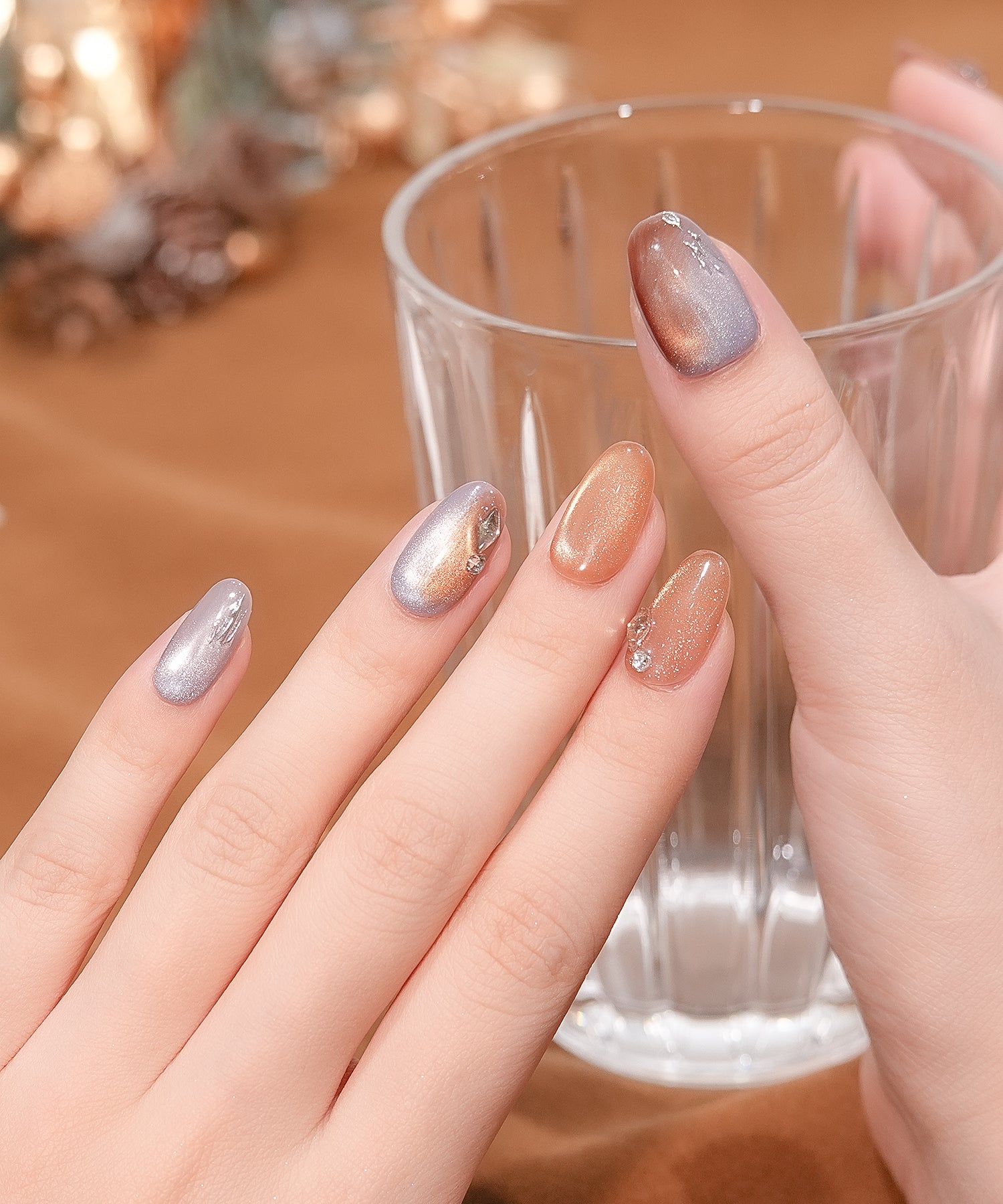 【COMING SOON】水光ネイルスモーキーカラーグラデーションマグネットストーンオーバルネイルチップ