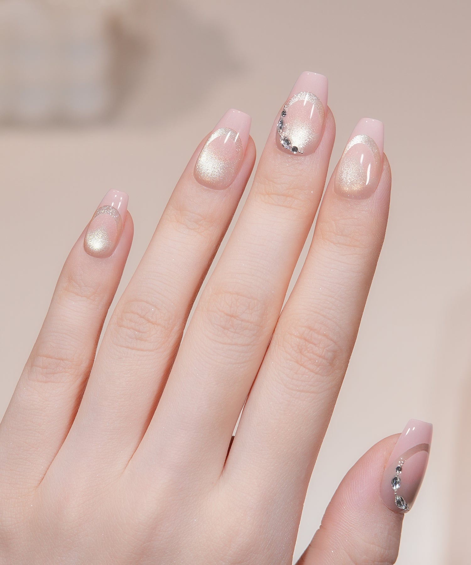 【COMING SOON】水光ネイルピンクダブルフレンチシャンパンマグネットビジューストーンバレリーナネイルチップ
