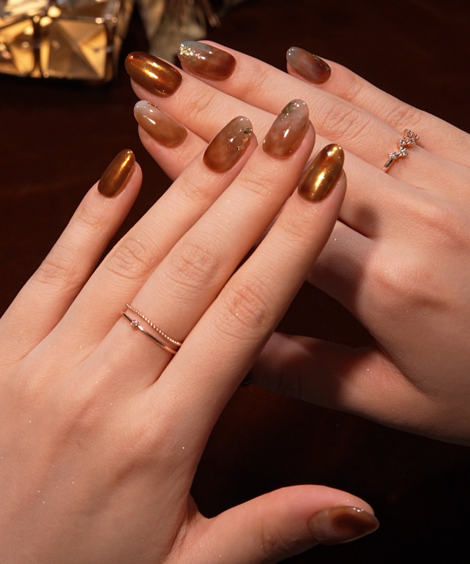 【当日発送】水光ネイルブラウンニュアンスマーブルホイルオーバルネイルチップ