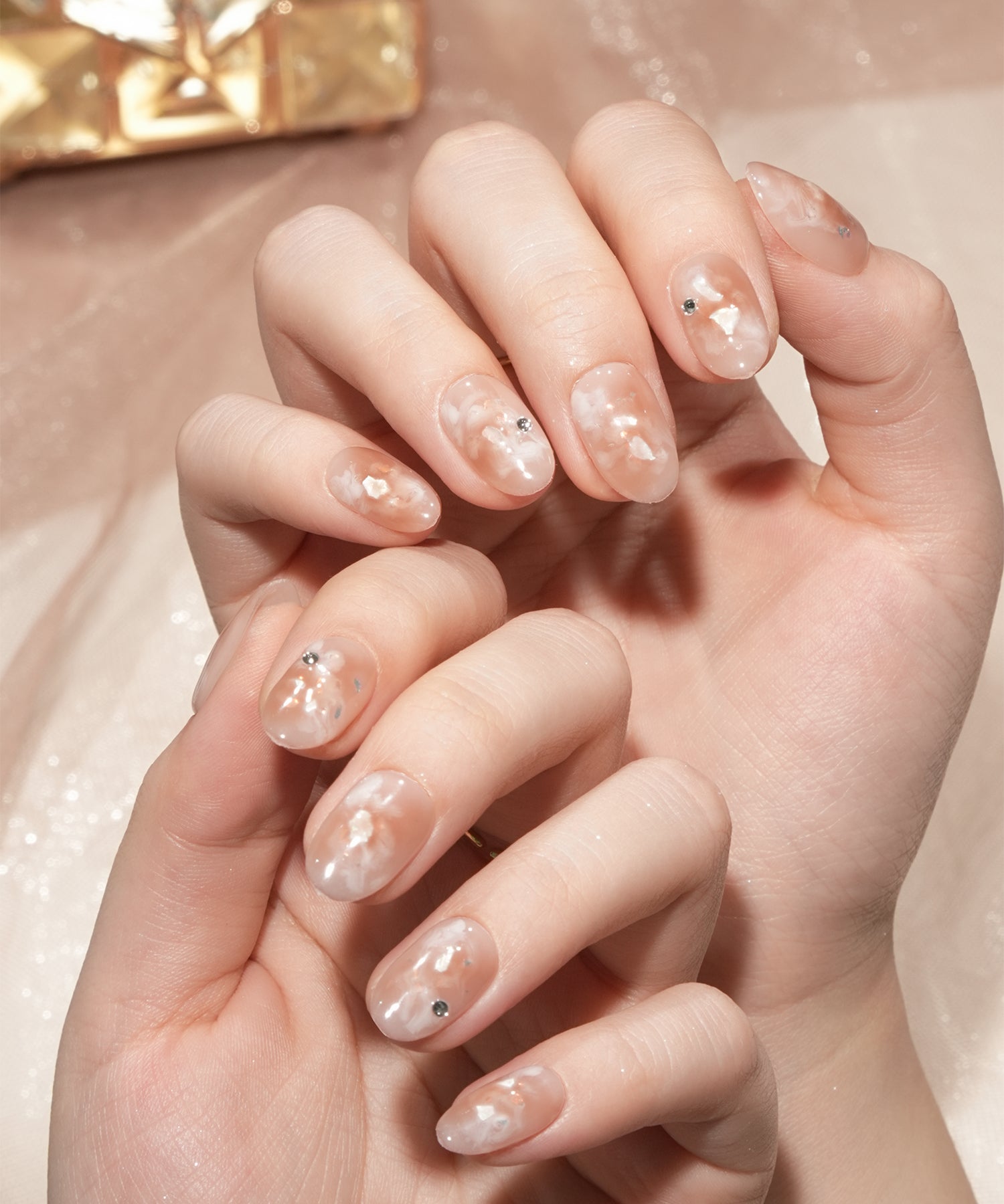 【当日発送】水光ネイルベージュマーブルシェルストーンオーバルネイルチップ