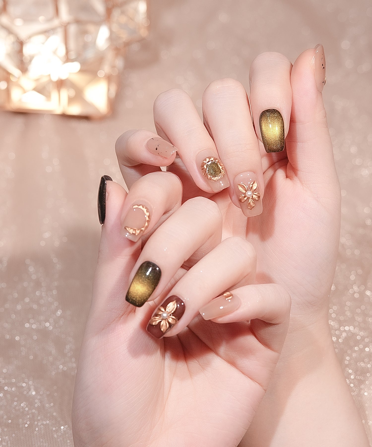 【当日発送】水光ネイルブラウンゴールドマグネットフラワーパーツパールスクエアネイルチップ