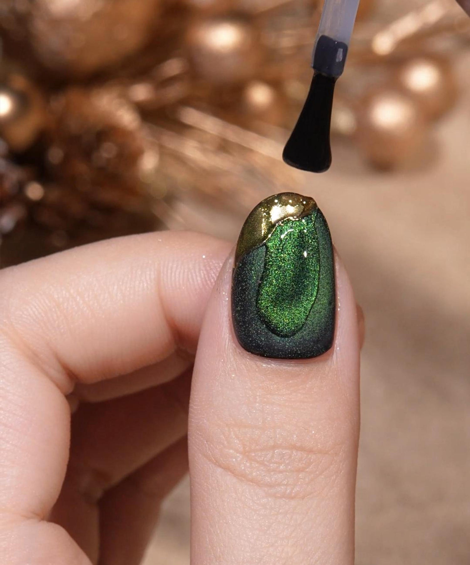 【当日発送】水光ネイルダークグリーンピンクマグネットゴールドミラーオーバルネイルチップ